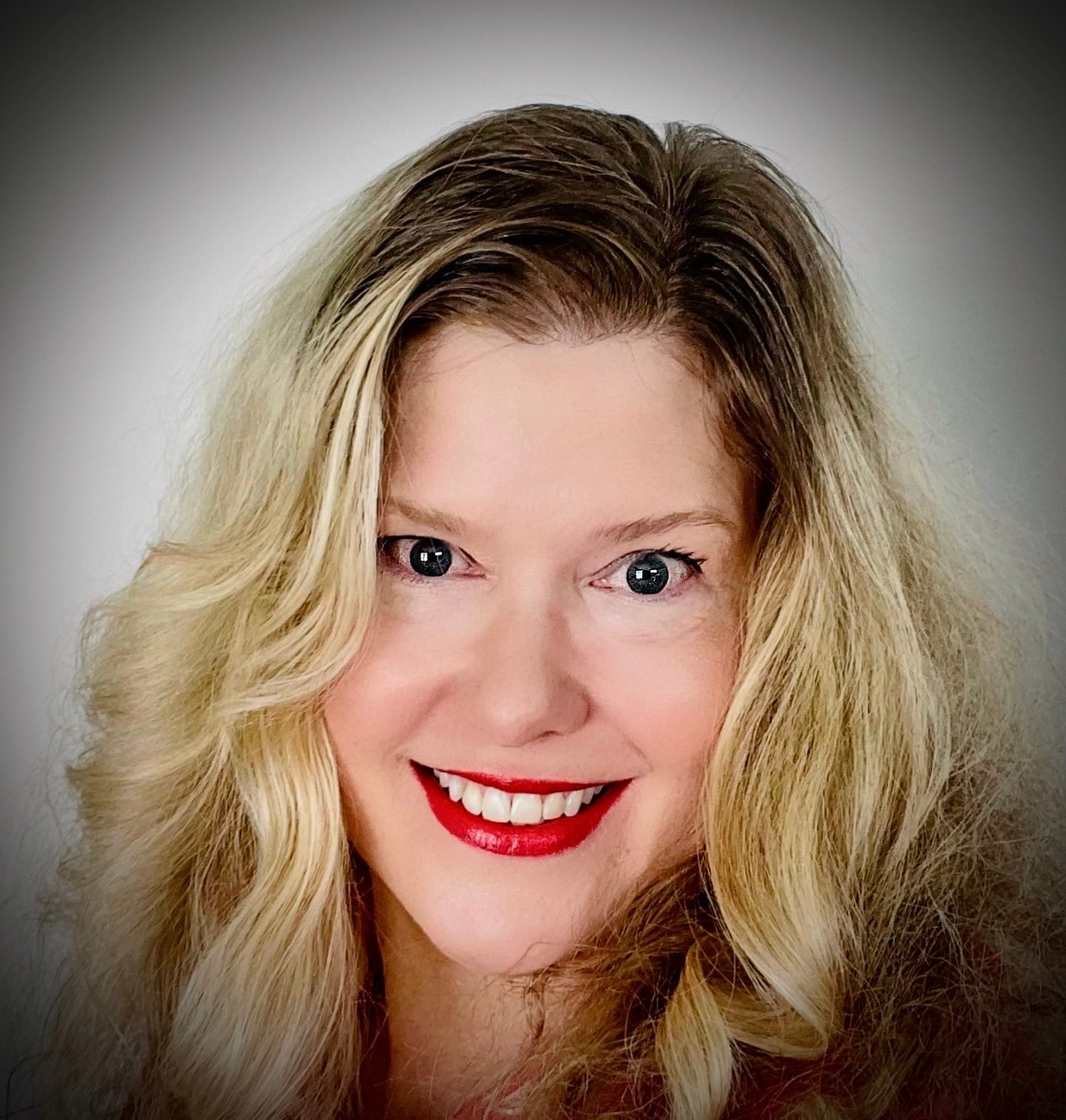KarynRichmondHeadshotjpg